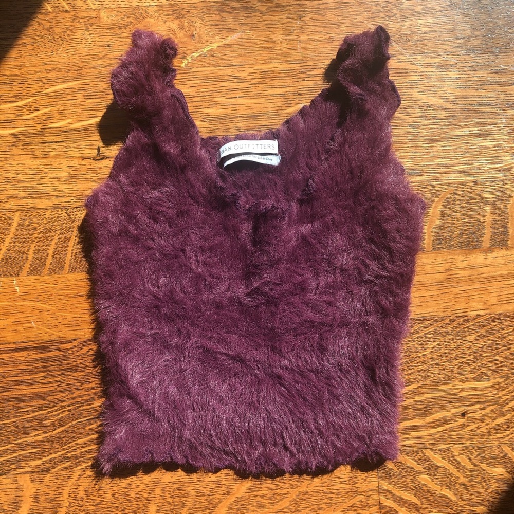 urban outfitters maroon fuzzy tank top